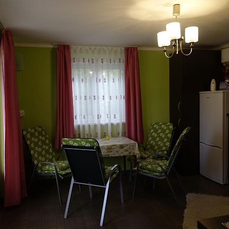 Mesteri Apartman Esterno foto
