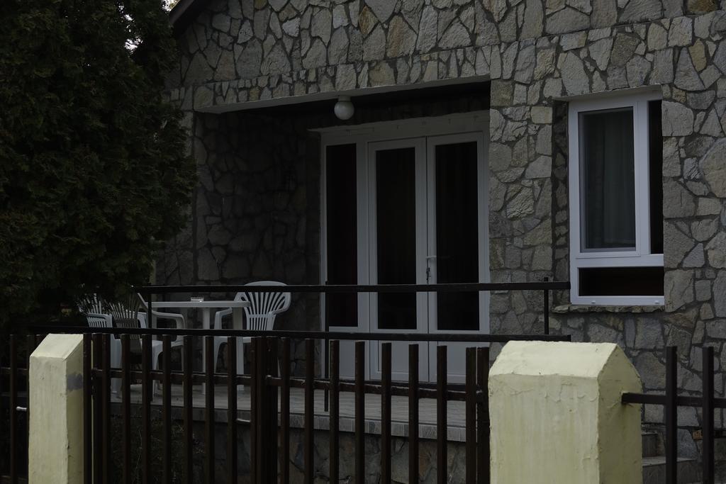 Mesteri Apartman Esterno foto